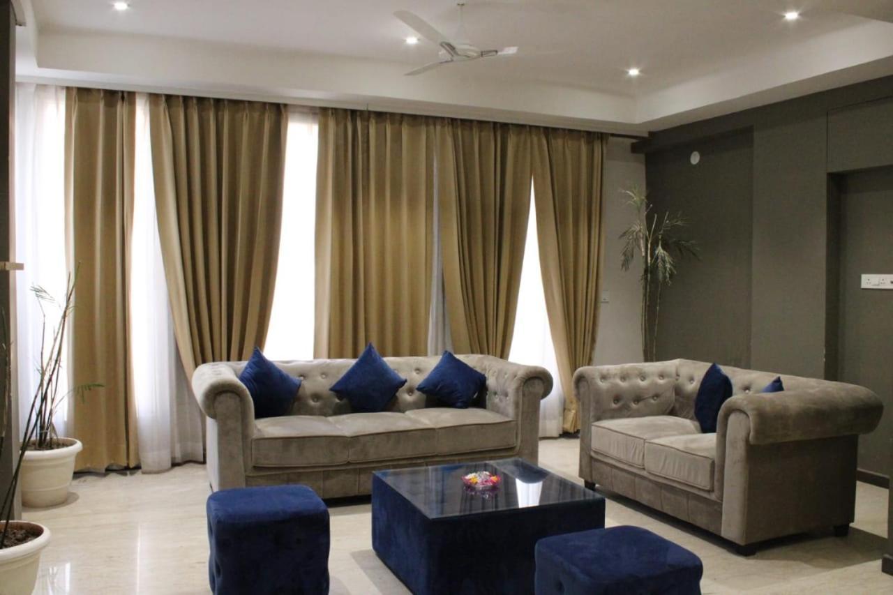אודייפור Phoenix - Unmatched Comfort מראה חיצוני תמונה